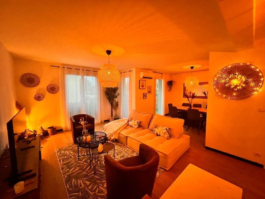 Appartement, 3 Chambres, Vue Panoramique, Parking, Acces Ville Brignoles Luaran gambar
