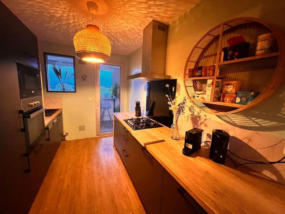 Appartement, 3 Chambres, Vue Panoramique, Parking, Acces Ville Brignoles Luaran gambar