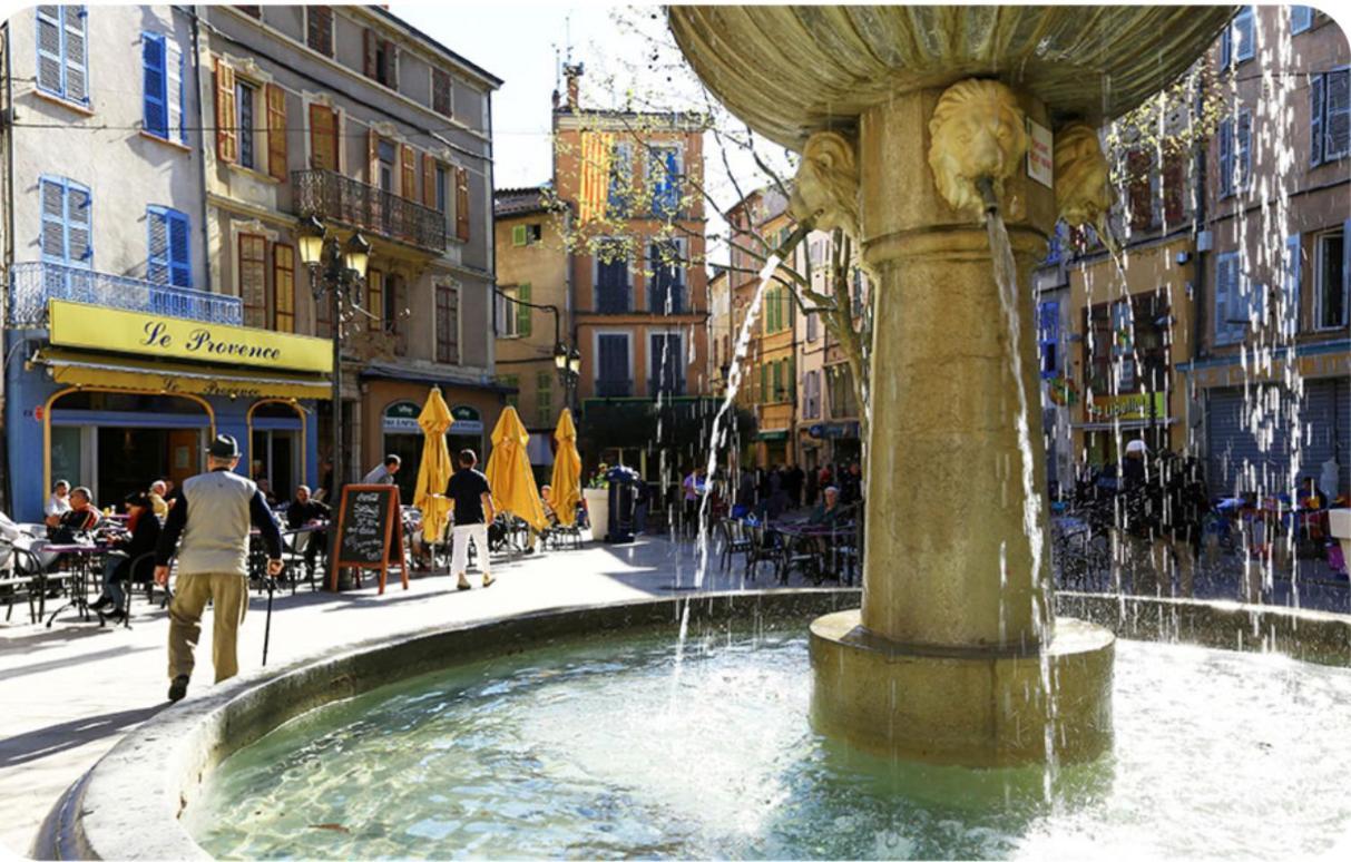Appartement, 3 Chambres, Vue Panoramique, Parking, Acces Ville Brignoles Luaran gambar